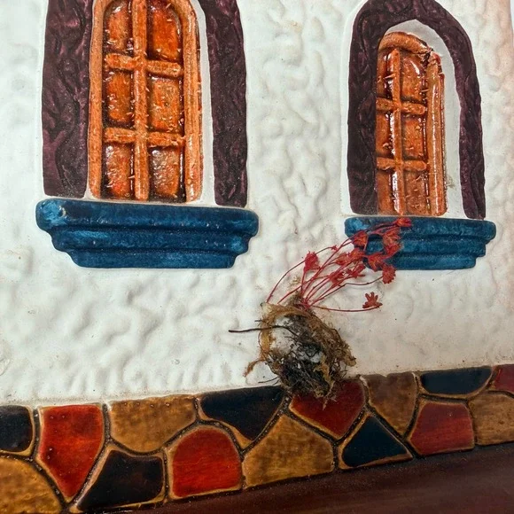 Hand Painted Ceramic House Wall Plaque Rustic Farmhouse Decor Vintage Style - Picture 7 of 9